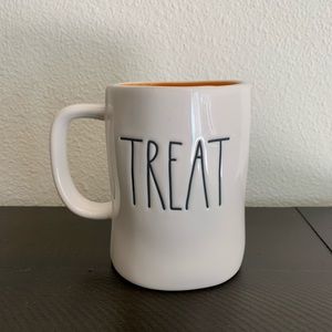 Rae Dunn Halloween Mug